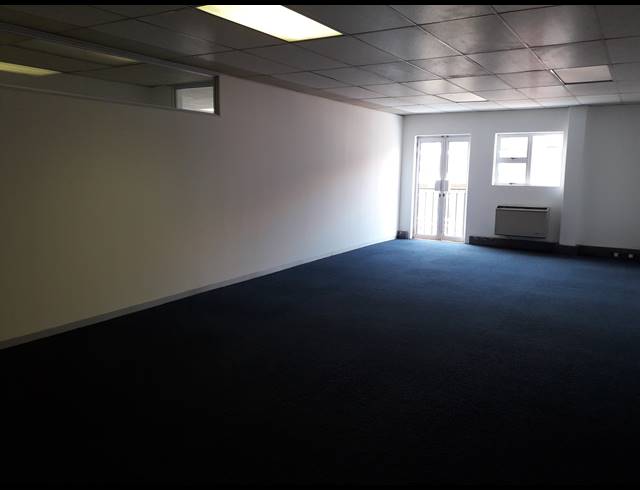 921M² OFFICE TO LET IN CENTURION CENTRAL